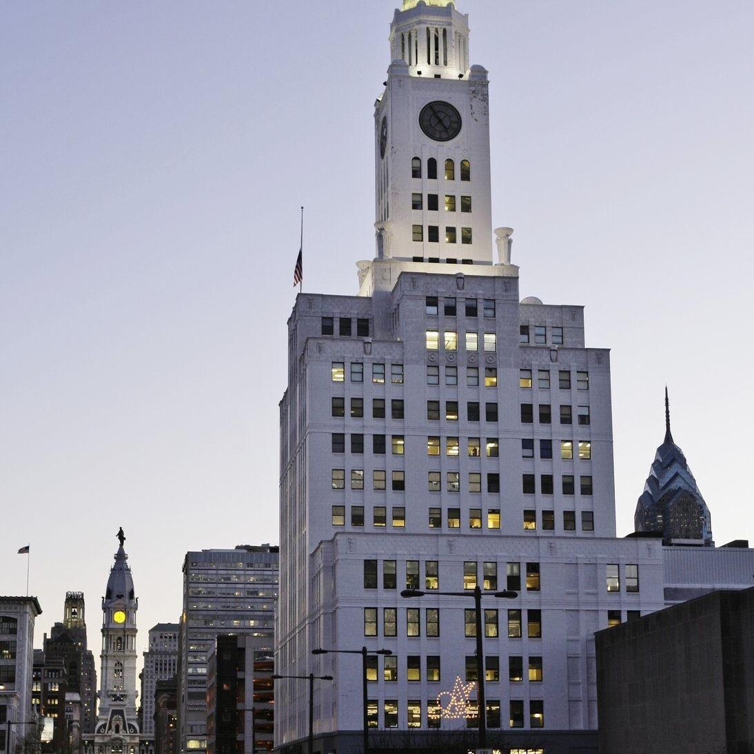 Fictional fiction: A newspaper's summer book list recommends nonexistent books. Blame AI